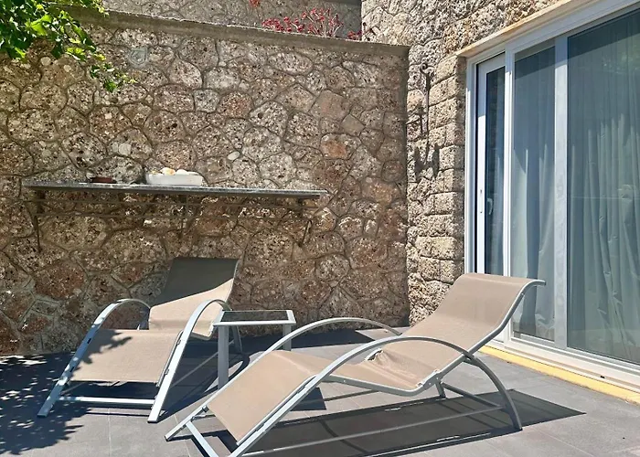 Linen By Goutos Luxury Living דירה